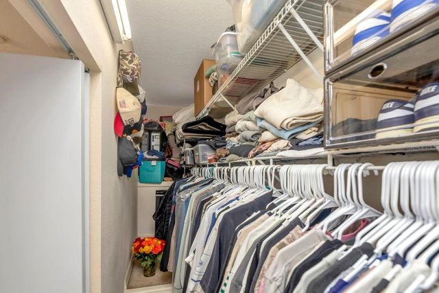 9857 66TH STREET N, Pinellas Park, FL 33782