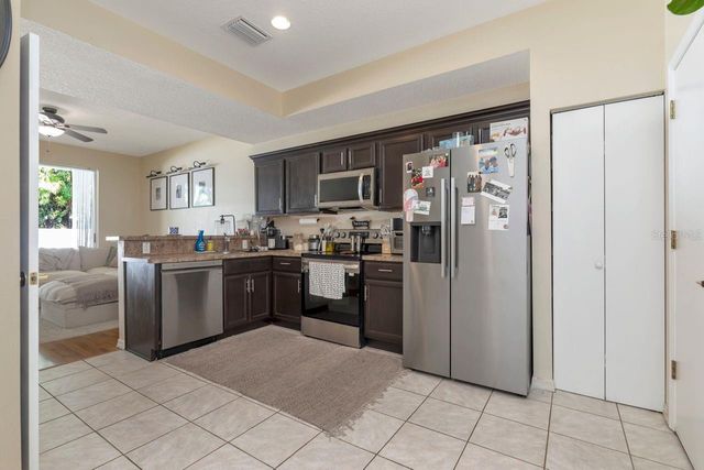 9857 66TH STREET N, Pinellas Park, FL 33782