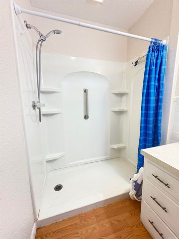 64 Mohawk, Searcy, AR 72143