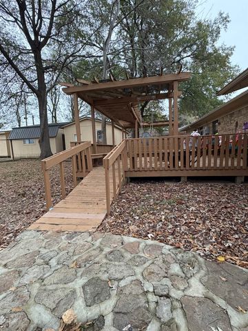 64 Mohawk, Searcy, AR 72143