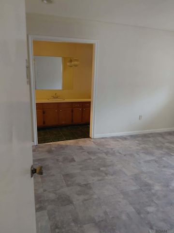 3512 Charry Dr, Baker, LA 70714