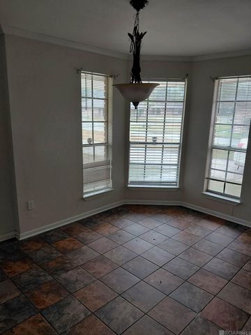 3512 Charry Dr, Baker, LA 70714