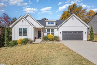 212 Larch Court, Taylors, SC 29687