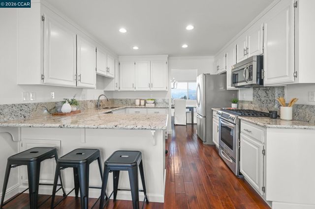 1819 Mockingbird Pl, Danville, CA 94526