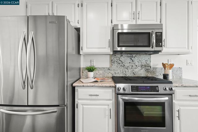 1819 Mockingbird Pl, Danville, CA 94526