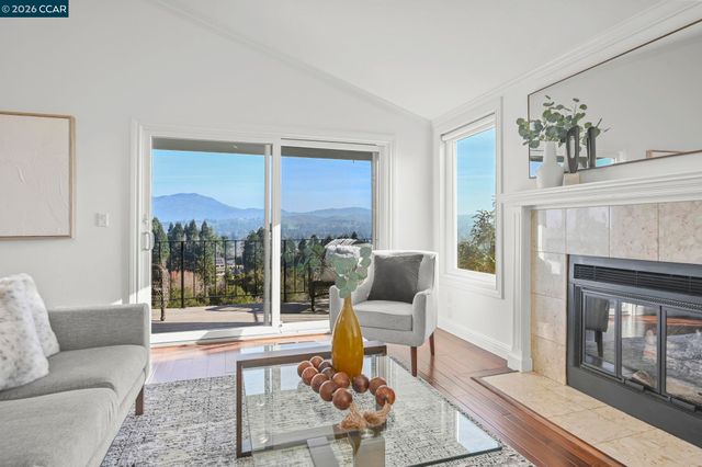 1819 Mockingbird Pl, Danville, CA 94526