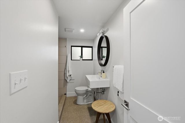 836 NW Richmond Beach Road, Shoreline, WA 98177