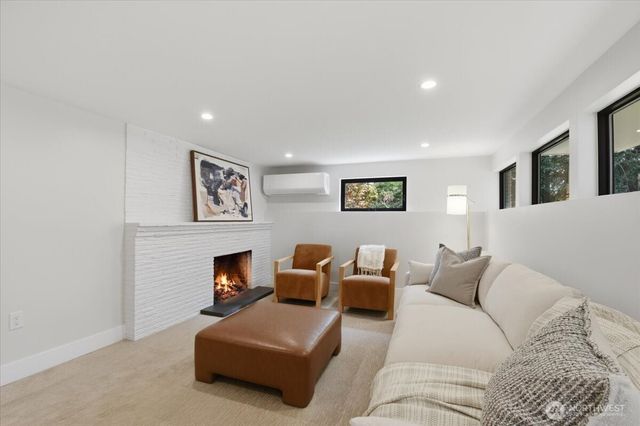 836 NW Richmond Beach Road, Shoreline, WA 98177