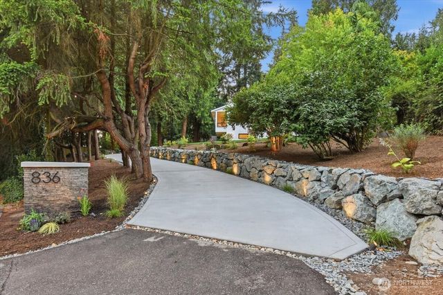 836 NW Richmond Beach Road, Shoreline, WA 98177