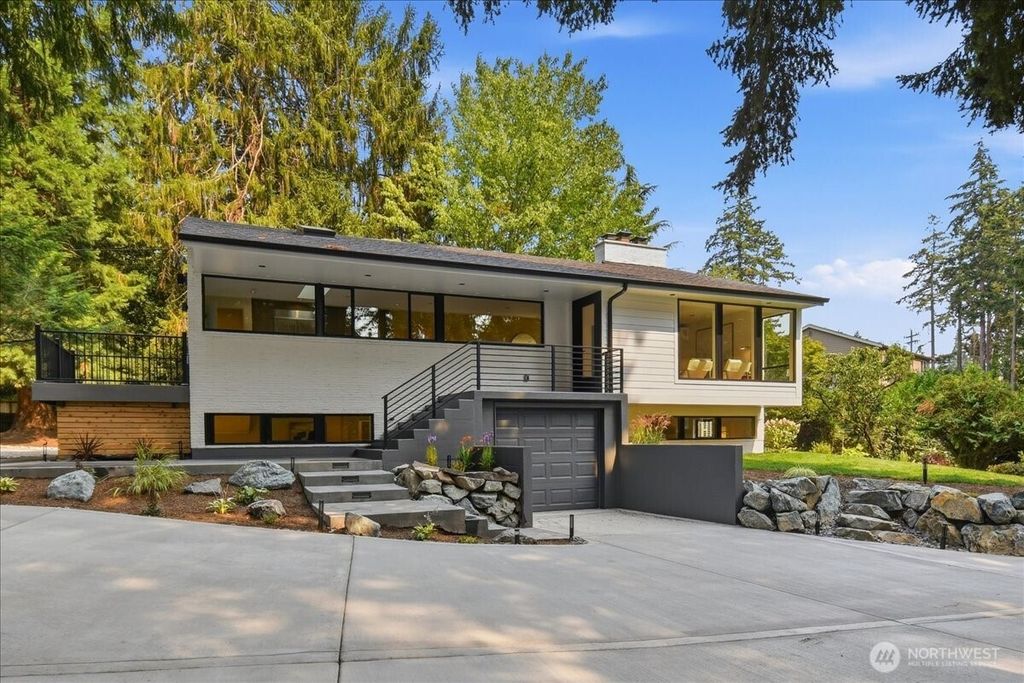 Image 2 of property listing at 836 NW Richmond Beach Road, Shoreline, WA 98177