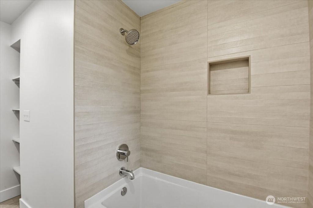 Image 10 of property listing at 836 NW Richmond Beach Road, Shoreline, WA 98177