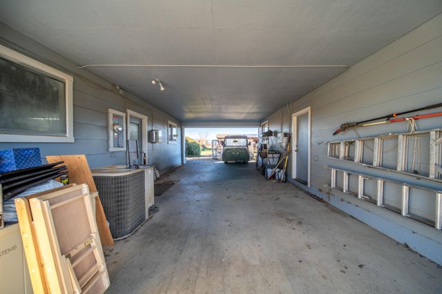 3721 Drybread Road, Cottonwood, CA 96022