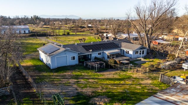 3721 Drybread Road, Cottonwood, CA 96022