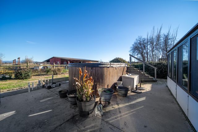 3721 Drybread Road, Cottonwood, CA 96022