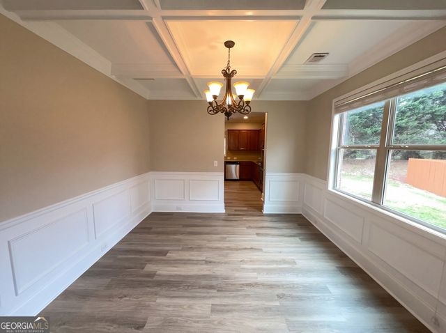 1220 Edgebrook Lane, Snellville, GA 30078