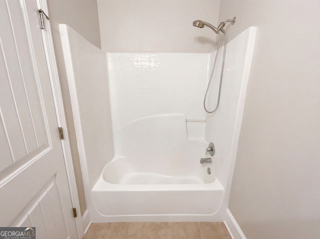 1220 Edgebrook Lane, Snellville, GA 30078