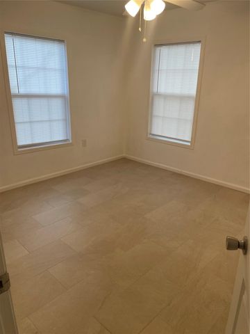 511 Wafer Street, Pasadena, TX 77506