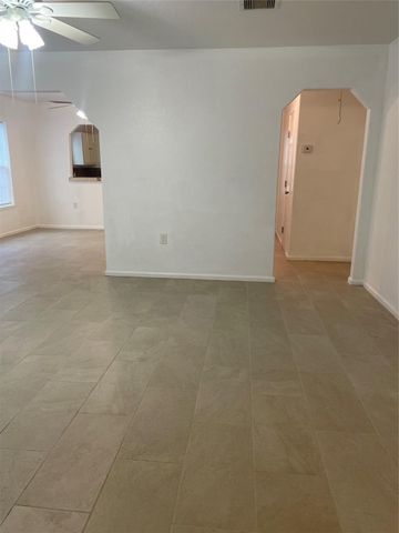 511 Wafer Street, Pasadena, TX 77506