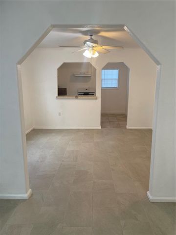 511 Wafer Street, Pasadena, TX 77506