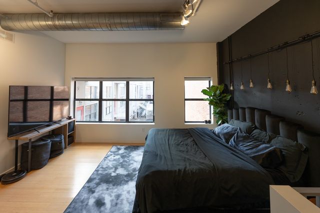 239 Rep John Lewis Way N Apt 300, Nashville, TN 37219