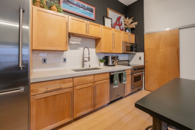 239 Rep John Lewis Way N Apt 300, Nashville, TN 37219