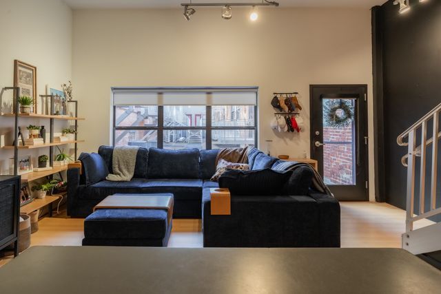 239 Rep John Lewis Way N Apt 300, Nashville, TN 37219