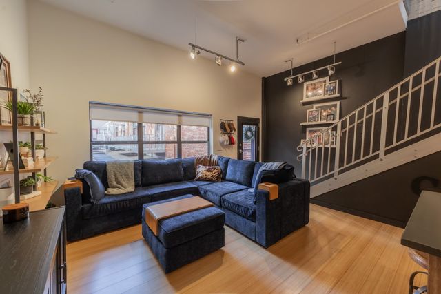 239 Rep John Lewis Way N Apt 300, Nashville, TN 37219