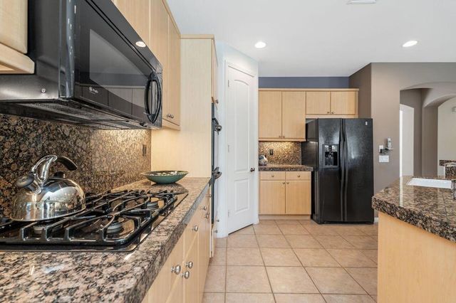 136 Via Solaro, Rancho Mirage, CA 92270