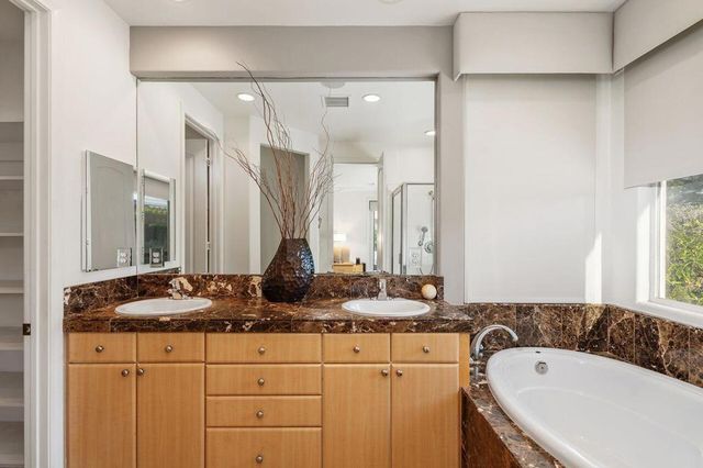 136 Via Solaro, Rancho Mirage, CA 92270