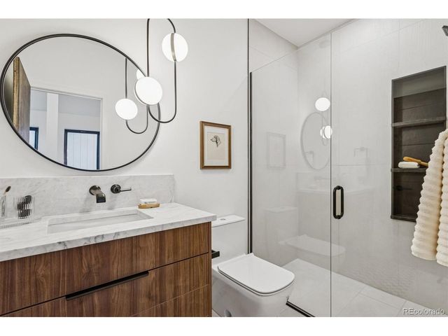 2828 Vallejo St, Denver, CO 80211