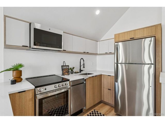 2828 Vallejo St, Denver, CO 80211