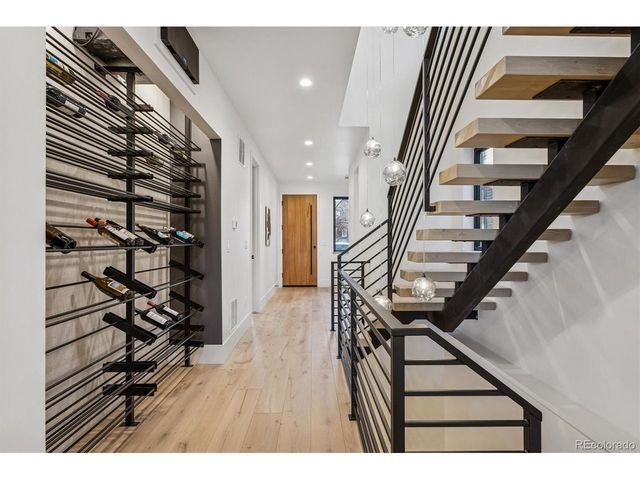 2828 Vallejo St, Denver, CO 80211