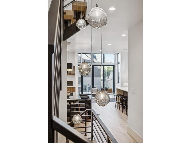 2828 Vallejo St, Denver, CO 80211