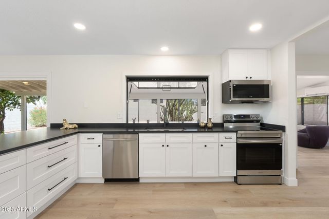 2531 W CAMPO ALEGRE Circle, Mesa, AZ 85202