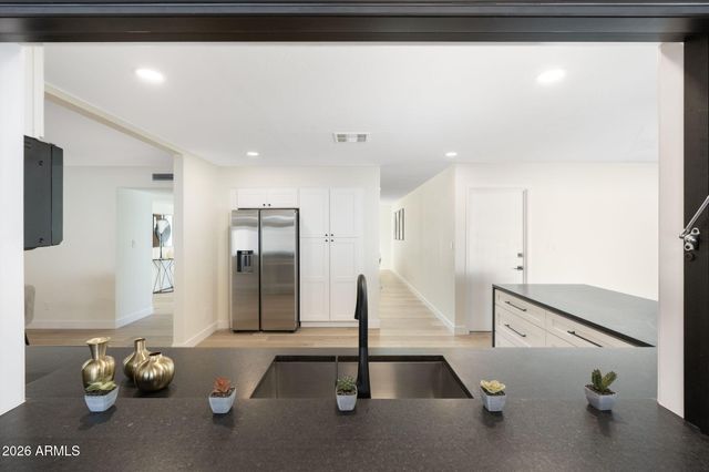 2531 W CAMPO ALEGRE Circle, Mesa, AZ 85202