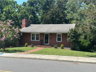 651 Willow Street, Mount Airy, NC 27030