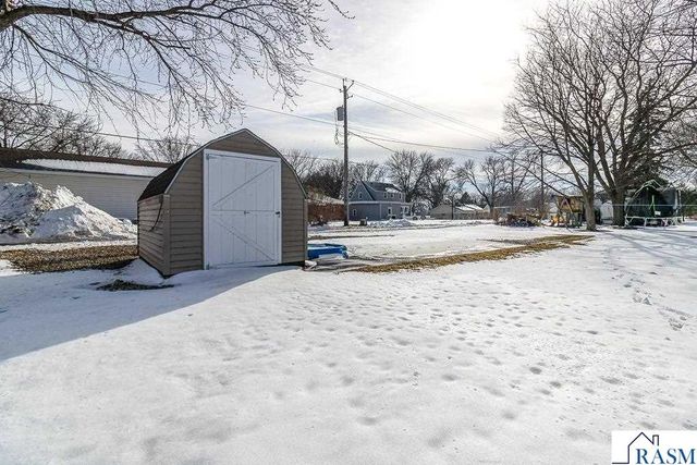 608 SW 1st Street, Madelia, MN 56062