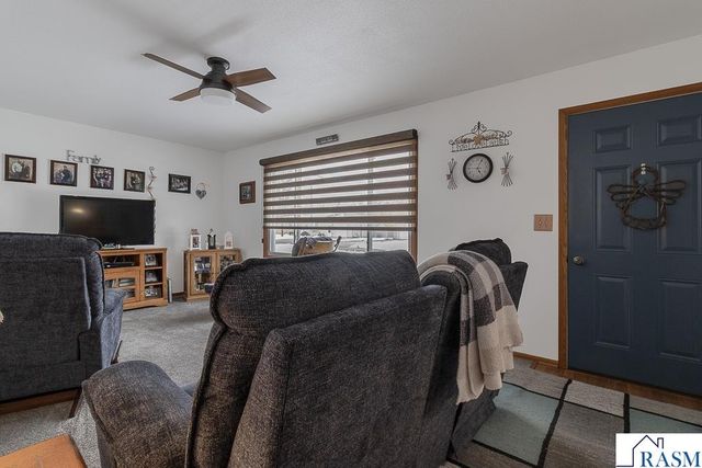 608 SW 1st Street, Madelia, MN 56062