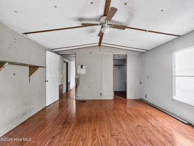 4159 9th Street SE, Boiling Spring Lakes, NC 28461
