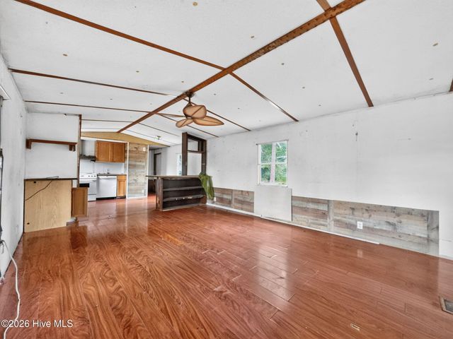 4159 9th Street SE, Boiling Spring Lakes, NC 28461