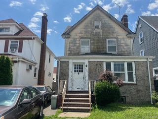 9226 217th Street, Queens Village, NY 11428