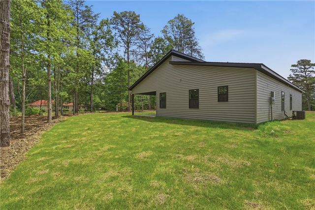 1081 Country Club Road, Pickens, SC 29671