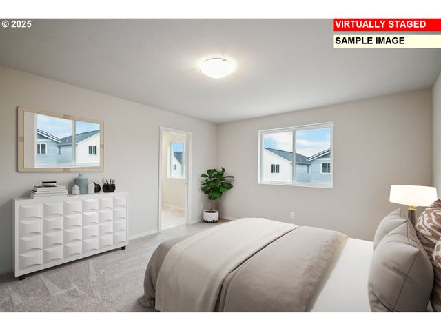 714 Merriott Ln, Woodburn, OR 97071