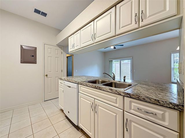 704 EAGLE POND DRIVE 704, Winter Haven, FL 33884