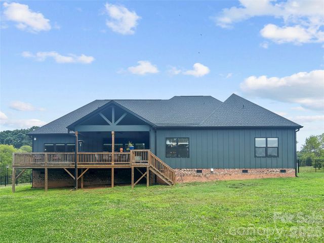 501 Edmunds Lane, Clover, SC 29710