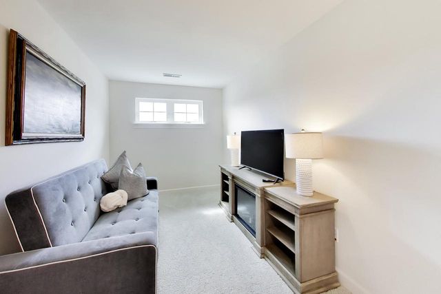 2730 Harbor COURT, Delavan, WI 53115