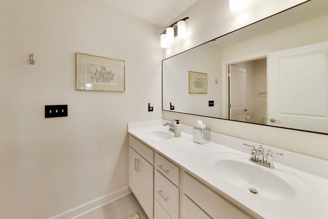 2730 Harbor COURT, Delavan, WI 53115