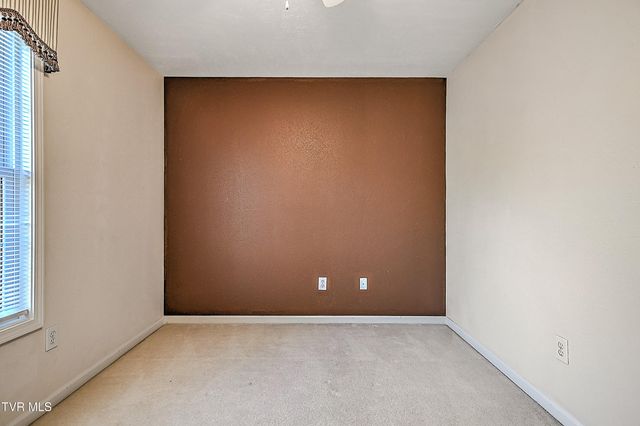 1036 Sussex Drive, Kingsport, TN 37660