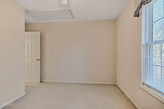 1036 Sussex Drive, Kingsport, TN 37660