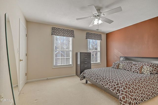 1036 Sussex Drive, Kingsport, TN 37660